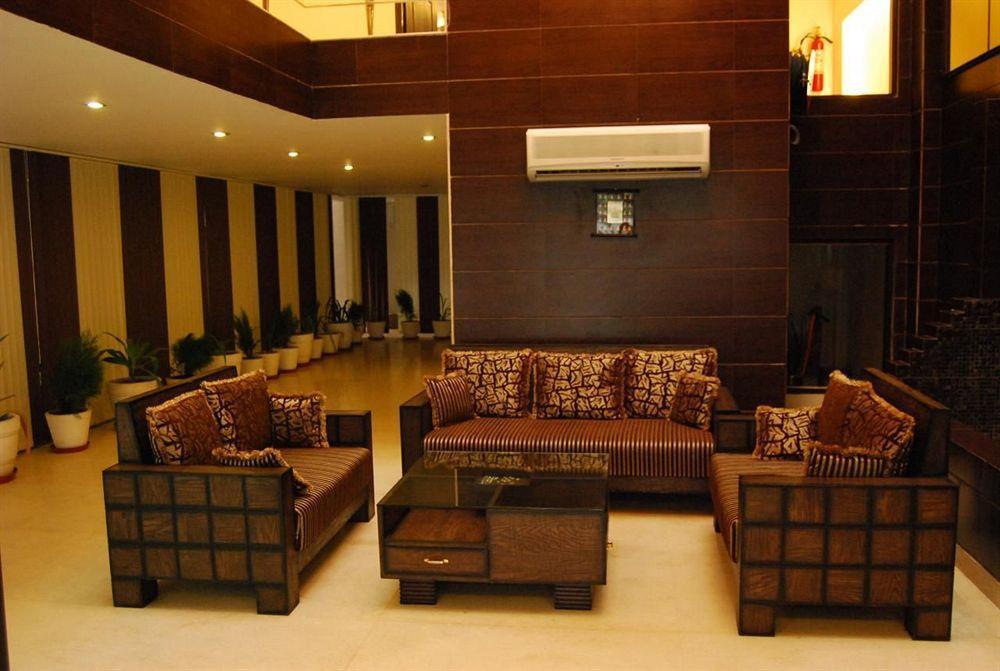 Hotel New Walnut Castle Paharganj Dalaman gambar